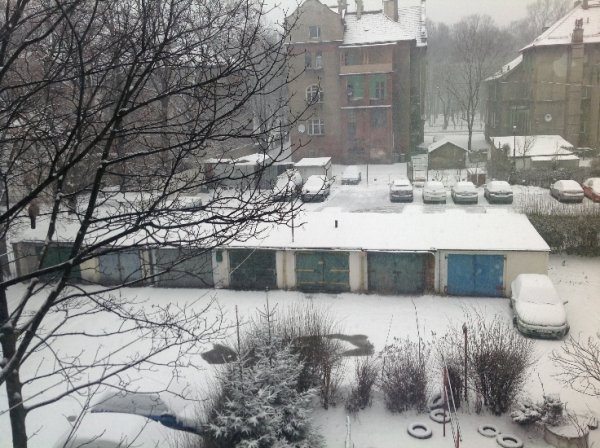 Польщу замело снігом. ФОТО. ВІДЕО