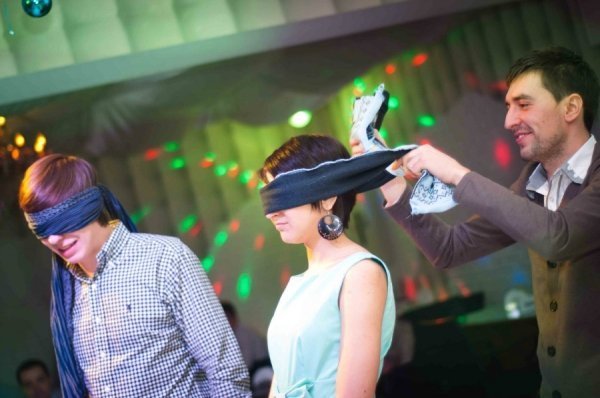 Клуб Seven Show Bar (фото взяті з http://vk.com/show_bar_7)