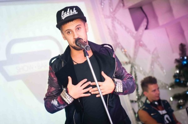 Клуб Seven Show Bar (фото взяті з http://vk.com/show_bar_7)