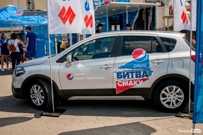У центрі Луцька – «Битва смаку» від Pepsi. ФОТО