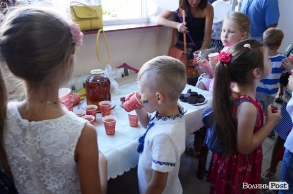 Виставка дитячих картин «Україна майбуття». ФОТО