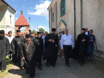 Порошенко приїхав у монастир в Жидичині. ФОТО