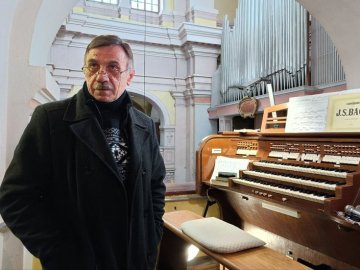 Луцький митець: «Органна музика надихає у час війни»