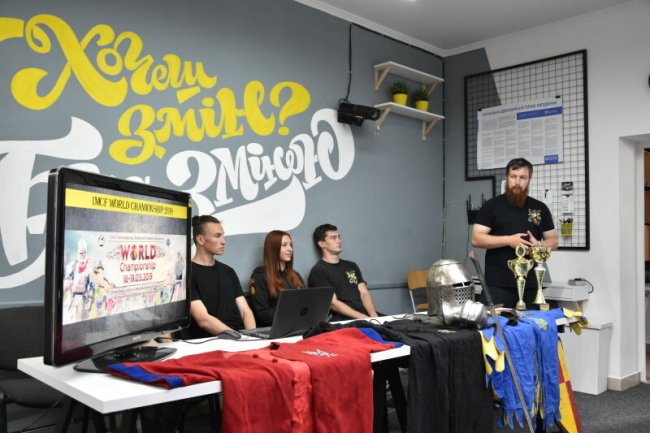 Луцькі лицарі розповіли про участь у чемпіонаті світу з середньовічного бою. ФОТО