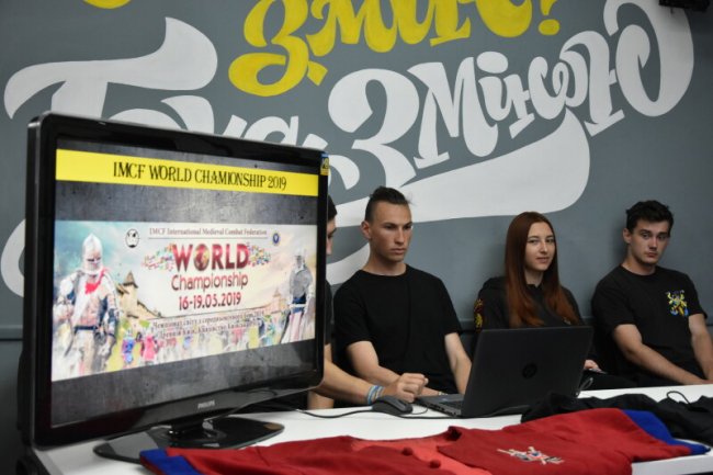 Луцькі лицарі розповіли про участь у чемпіонаті світу з середньовічного бою. ФОТО