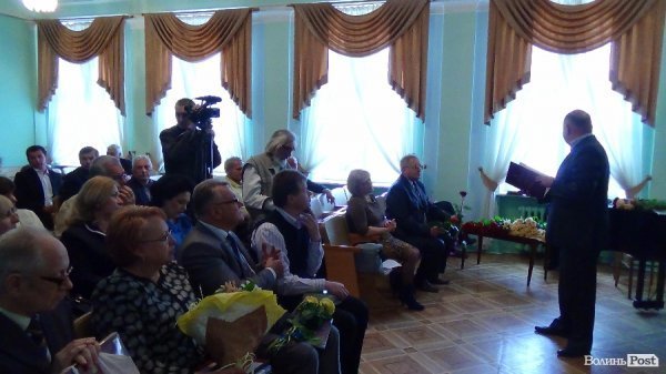 У Луцьку відзначили грамотами працівників музеїв.ФОТО