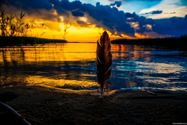 Край неба палає: захопливий захід сонця на Світязі. ФОТО