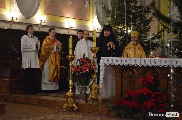 Луцькі католики відслужили святу літургію. ФОТО