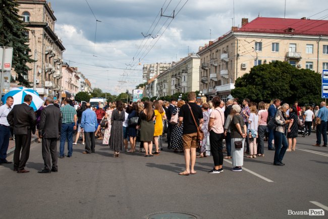 Урочистості з нагоди Дня Конституції в Луцьку. ФОТО