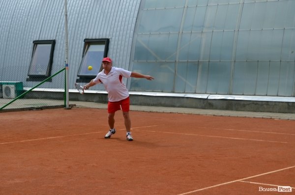 У Луцьку зібралися тенісисти-аматори. ФОТО