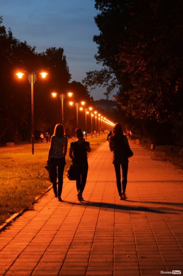 Фотопогляд: центральний парк Луцька