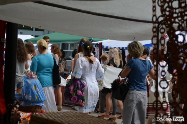 У Луцьку – хода пам’яті жертв політичних репресій. ФОТО