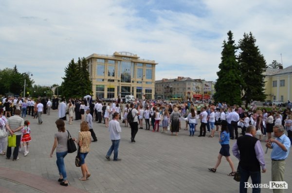 У Луцьку – хода пам’яті жертв політичних репресій. ФОТО