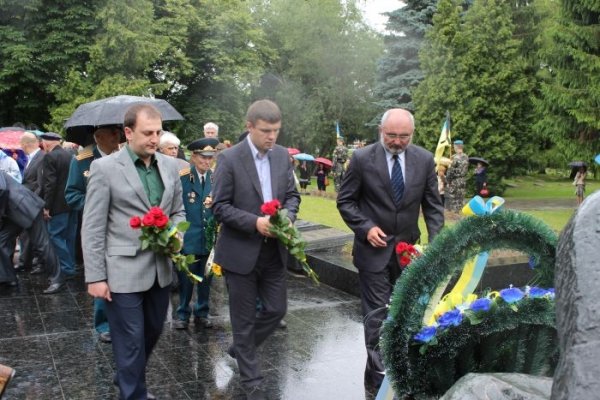У Луцьку вшанували полеглих у Великій Вітчизняній війні. ФОТО