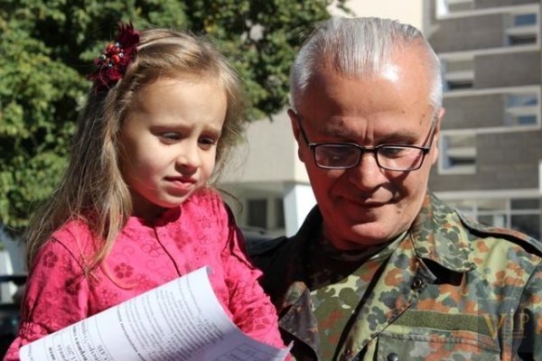 Добровольці з «Азову» вирушили на Схід. ФОТО