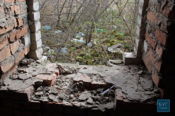 Недобудовані будівлі у Нововолинську стали прихистком наркозалежних. ФОТО