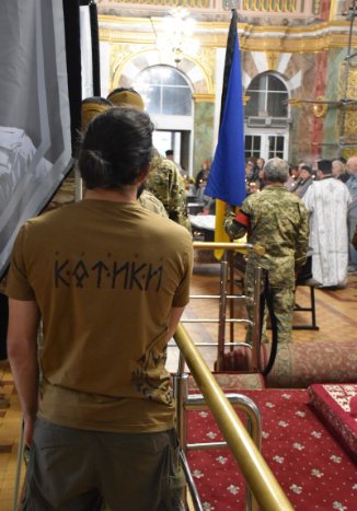 У Луцьку попрощалися з трьома Героями