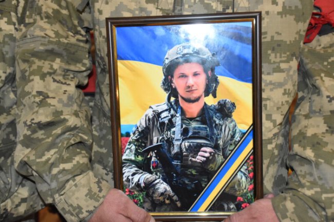 У Луцьку попрощалися з трьома Героями