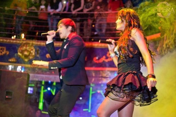 Пара Нормальних у луцькому клубі. ФОТО