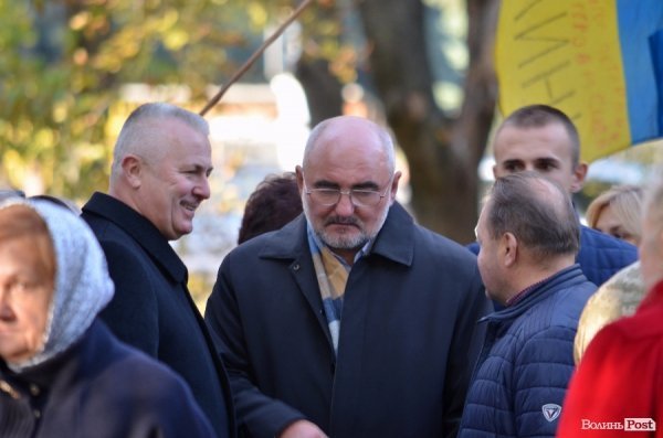 На Покрову у Луцьку освятили камінь на місці пам’ятника Волинським Героям АТО. ФОТО