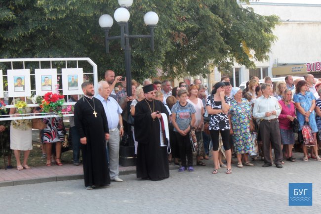 Загиблого на Сході волинянина провели в останню путь. ФОТО