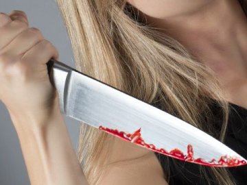 У Черкасах вагітна вбила подругу через борги за комуналку