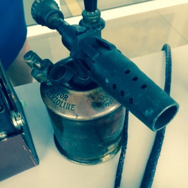 На митному пості Волині виявили раритетні речі. ФОТО