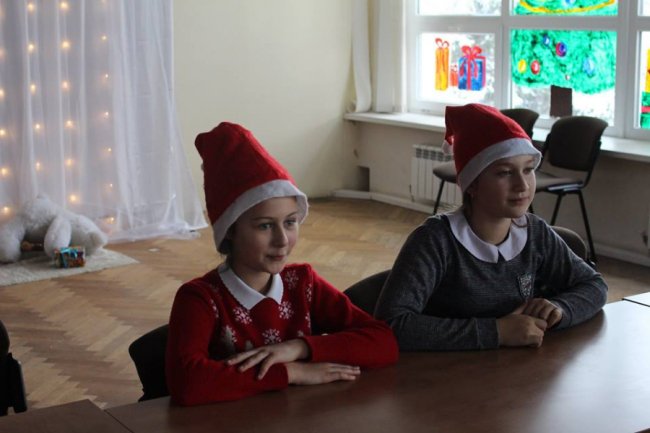 У Святого Миколая на Волині з’явилися помічники у формі. ФОТО