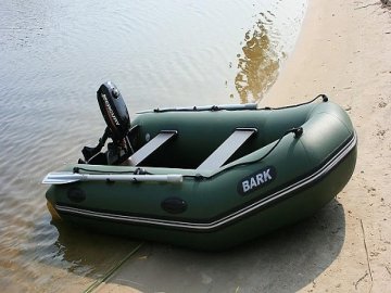 Як регулювати тиск повітря в надувному човні?*