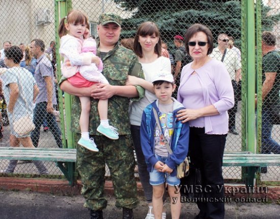 Волинських міліціонерів провели у зону АТО. ФОТО