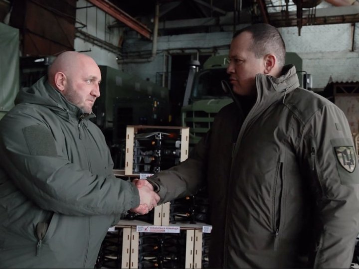 Волонтери «Української команди» передали спецпідрозділу ГУР «Артан» чергову партію FPV-дронів