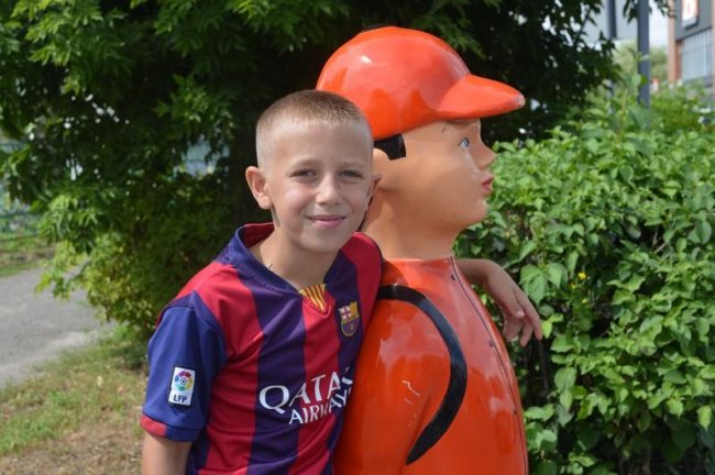 «Лежачий поліцейський» та нова розмітка біля шкіл: дороги Ковеля готують до навчального року. ФОТО