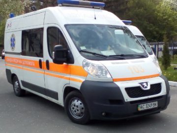 За добу медики волинської «швидкої» спізнювалися 9 разів через погані дороги