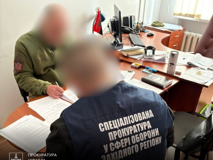 Маніпуляції з тарифами на електроенергію: на Волині оголосили підозру експосадовцю КЕВ 