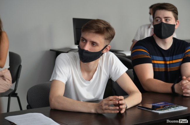 Створити власну справу і не «прогоріти»: у луцькому виші запустили бізнес-інкубатор для молоді. ФОТО