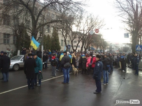 П'ятий день Нового Майдану у Луцьку. ФОТО