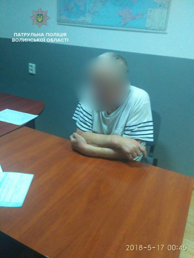 У Луцьку п'яний водій «стукнув» машину та заривався до поліцейських. ФОТО. ВІДЕО