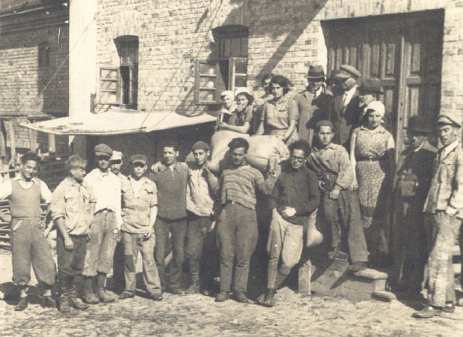 Раритетні фото луцьких євреїв