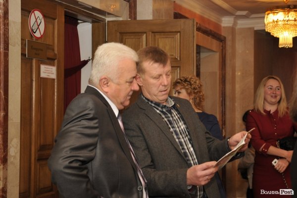 У Луцьку нагороджували працівників телебачення, радіо і зв’язку. ФОТО