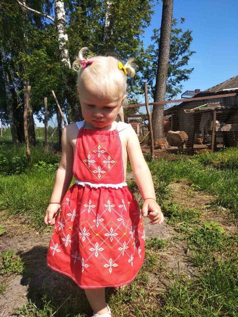 Вишивальниця з Волині опанувала десятки технік і зібрала унікальну колекцію виробів