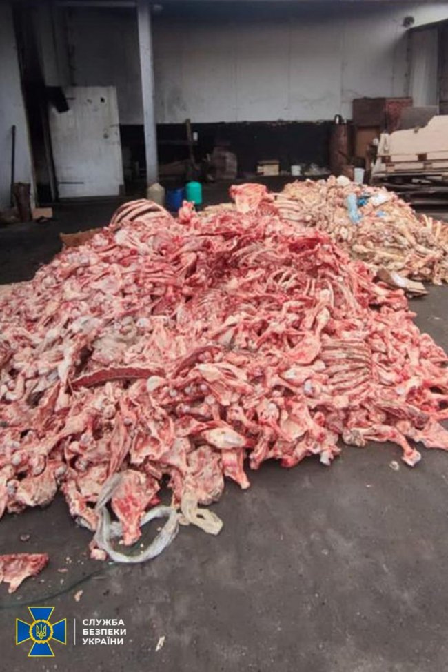 СБУ викрили підприємства, які розкрадали бюджетні кошти на харчуванні військових. ФОТО