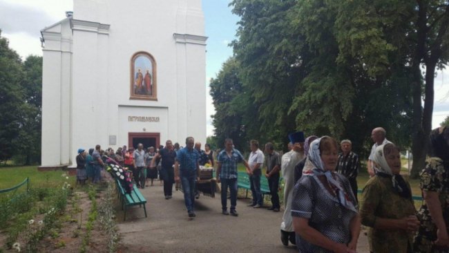 Похоронили атовця, який помер посеред вулиці в Луцьку