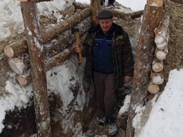 «Армія відновлення»: на Волині безробітні укріплюють рубежі та бліндажі