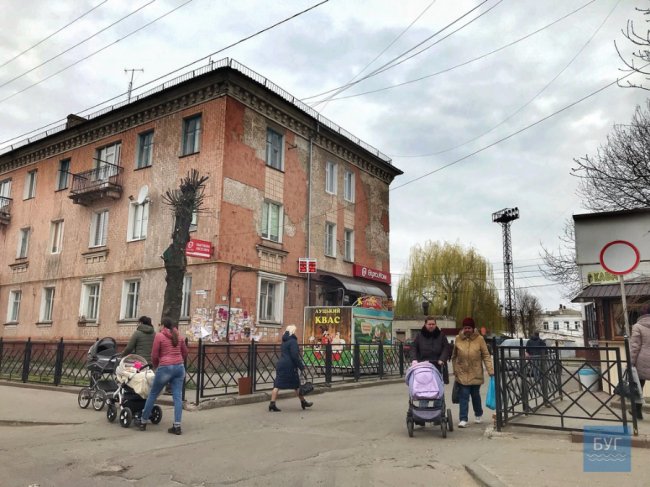 У містечку на Волині поліція «розігнала» стихійний ринок. ФОТО