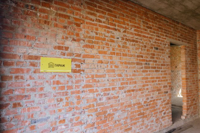 У ЖК «Струмочок» під Луцьком продають збудований котедж*