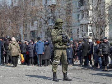 Справжнє гетто: влада Маріуполя показала фільтраційні табори окупантів. ВІДЕО