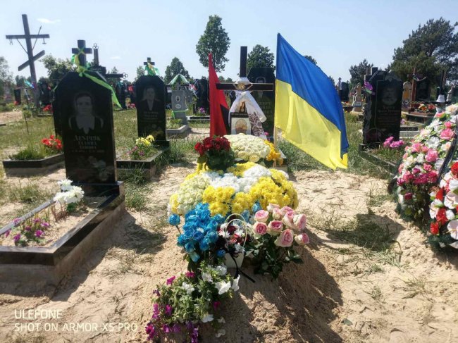 Двоє синів тепер без батька: на Волині попрощалися із Героєм Іваном Соколом