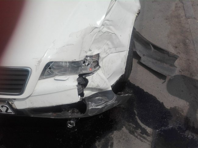 У Луцьку зіткнулися дві іномарки. ФОТО