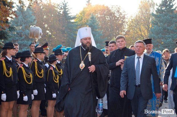 У Луцьку вшанували память тих, хто поклав життя за Україну. ФОТО