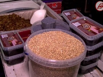 Скільки коштуватиме різдвяний стіл на Волині